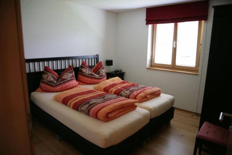 Haus Kanisblick Appartements Schnepfau Habitación foto